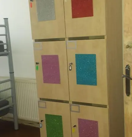 Art *